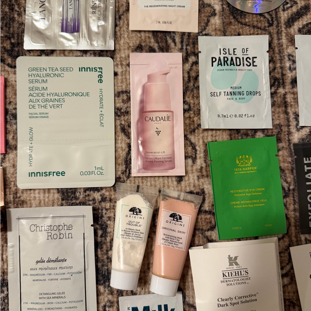 Sephora Mega Sample Set (25 pieces) - Picture 6 of 6